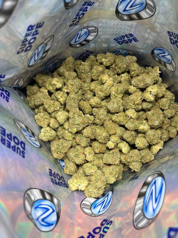 SUPER DOPE ( MEGA Z)